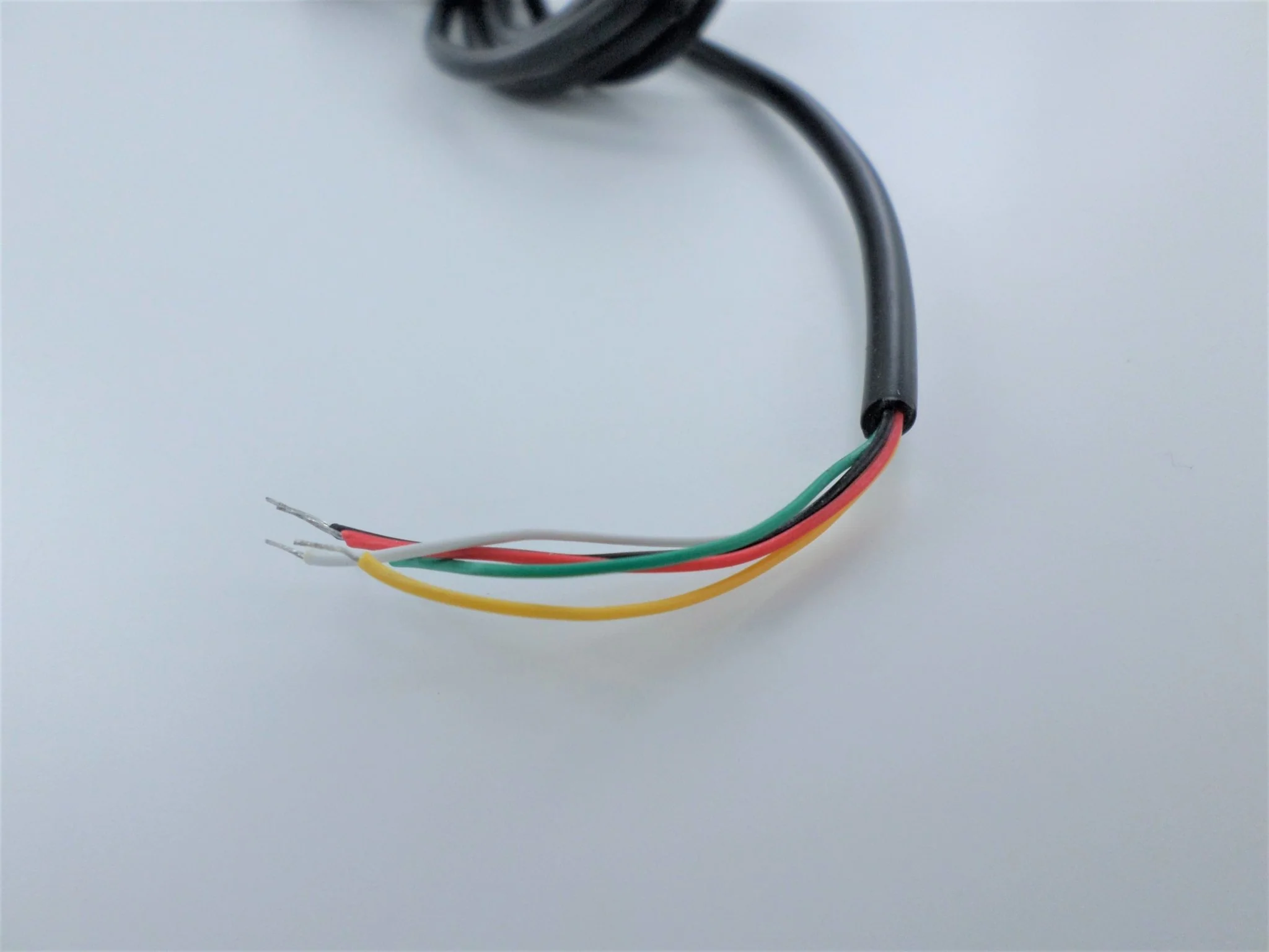 Controller cable for NES lead cord 1.8m wire replacement - Black | ZedLabz - Image 4