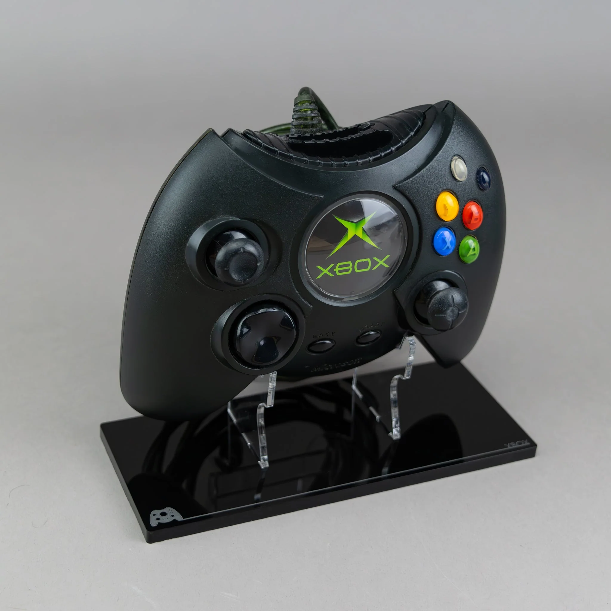 Acrylic display stand for Microsoft original Xbox Duke controller | Rose Colored - Image 2
